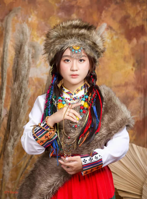 Ảnh concept mông cổ