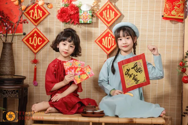 ảnh tết cho bé