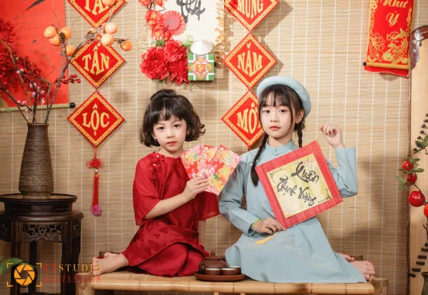 ảnh tết cho bé