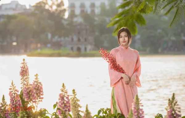 ảnh áo dài tết hồ gươm