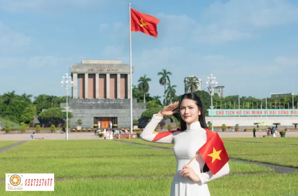 Concept áo dài Lăng Bác