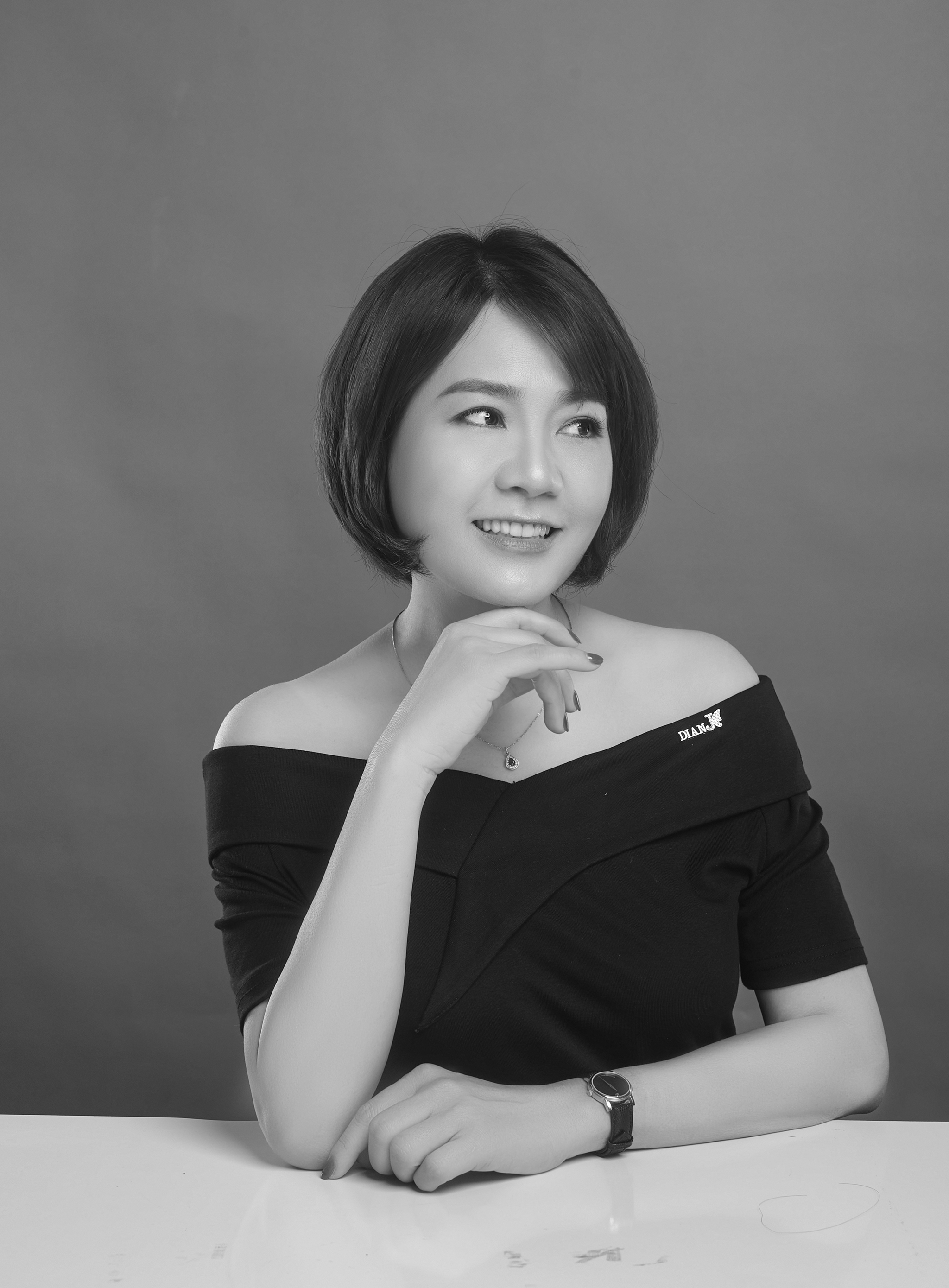 Ảnh beauty đen trắng