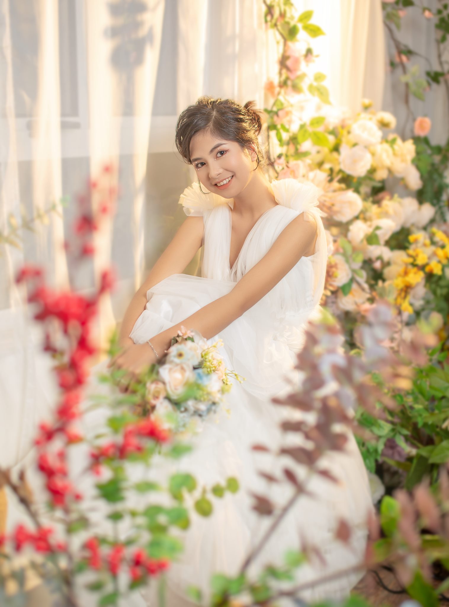 Chụp ảnh nàng thơ cùng hoa