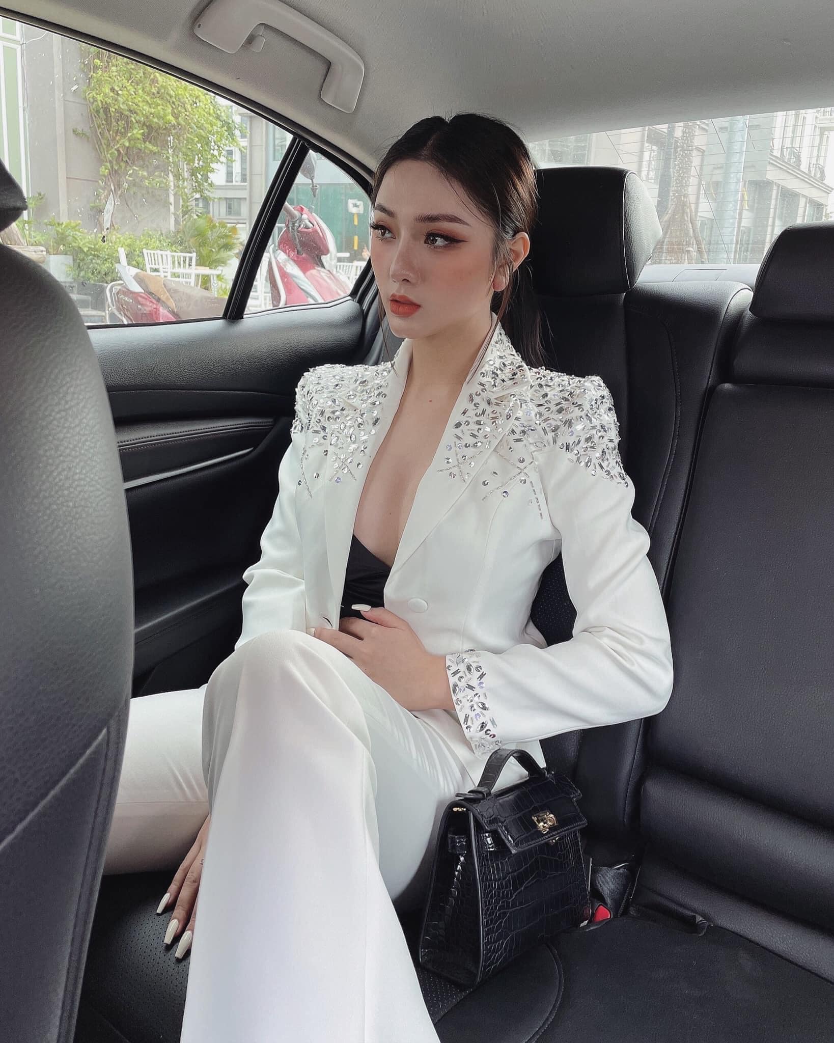 Váy dạ hội