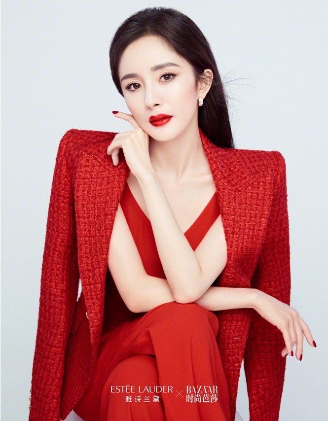 tạo dáng chụp ảnh nữ doanh nhân